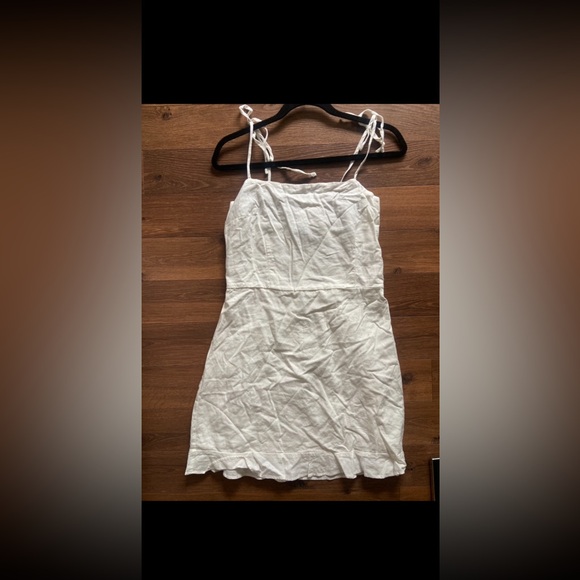 Abercrombie linen dress. Large - Picture 2 of 3
